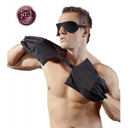MITTENS E MASCHERA PER GLI...